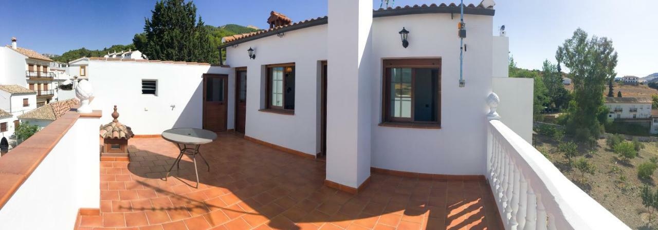 Pensjonat Casa De Teones Montecorto Zewnętrze zdjęcie